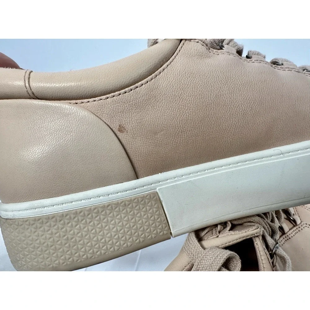 CARLSON Cnandes-Lea Women's Light Pink Laced Leather Sneakers Shoes Size 8.5‎